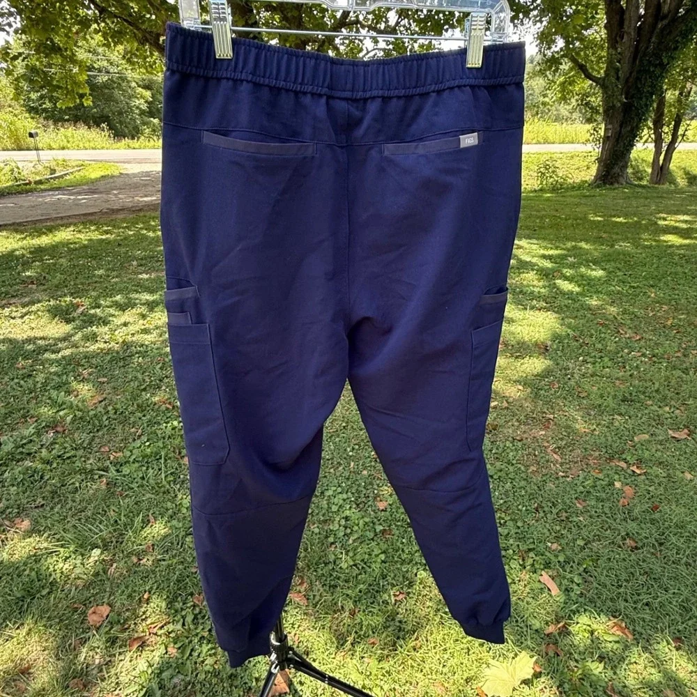Figs Mens Navy Blue Technical Collection Scrub Jogger Pants M23SW2008 Medium